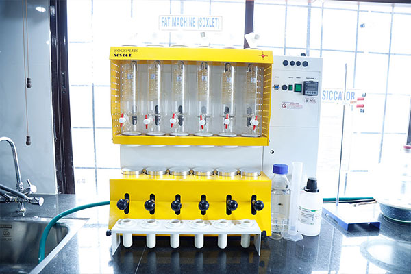 Salt spray chamber
